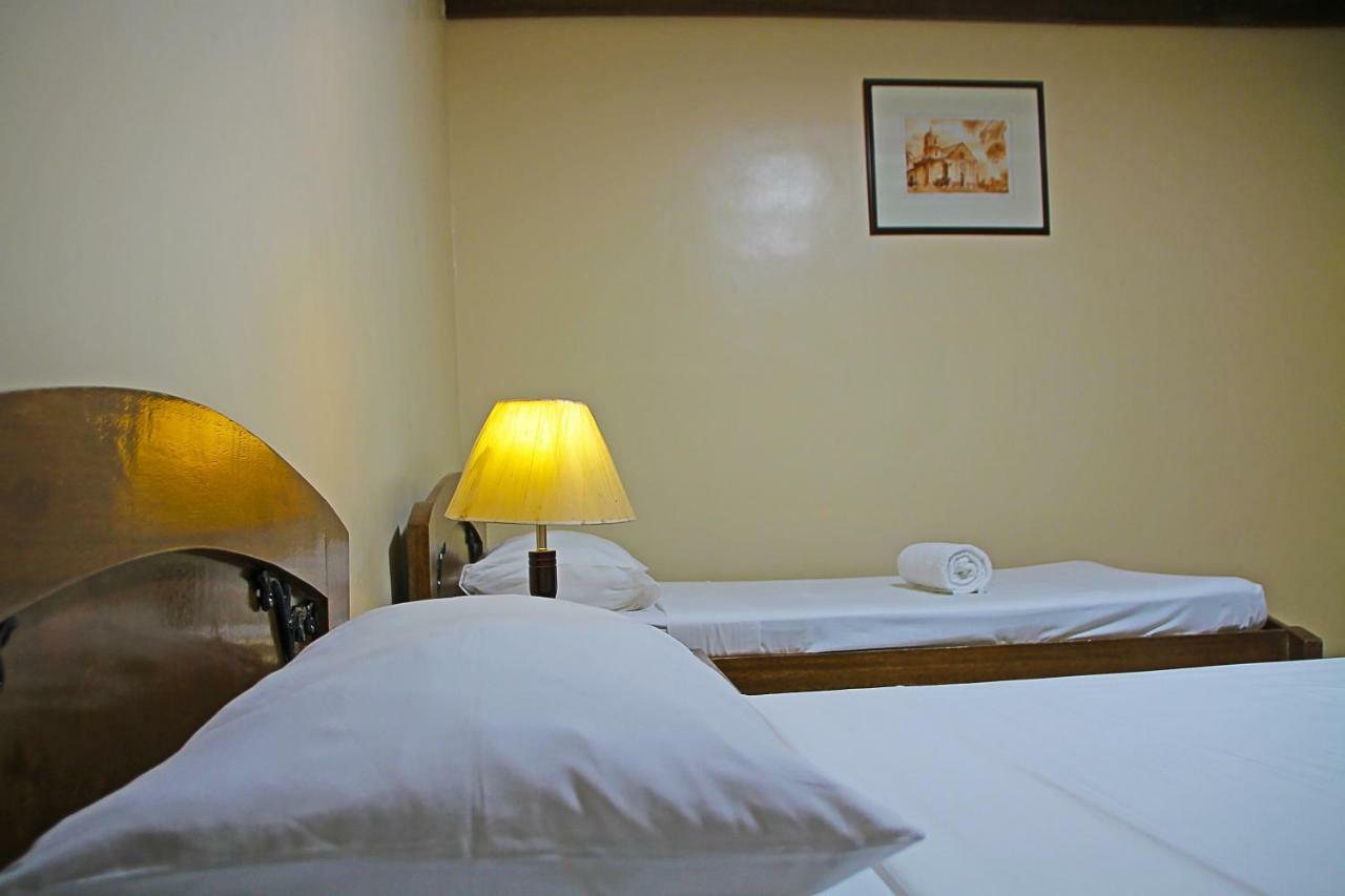World View Pension House Dumaguete City Экстерьер фото