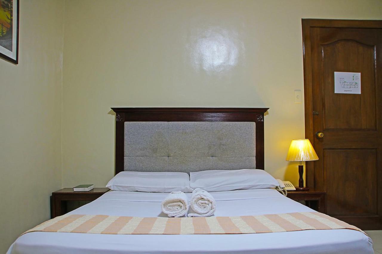 World View Pension House Dumaguete City Экстерьер фото